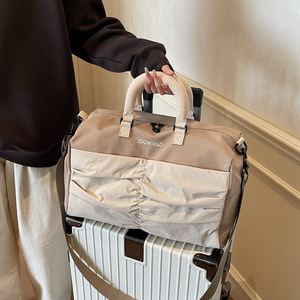 Bolsa de Viaje Transparente con Cierre y Asa Suave, Personalizable con Logotipo, Unisex, para Fin de Semana, Gimnasio, Almacenamiento, para el Techo del Auto - Product Image 6