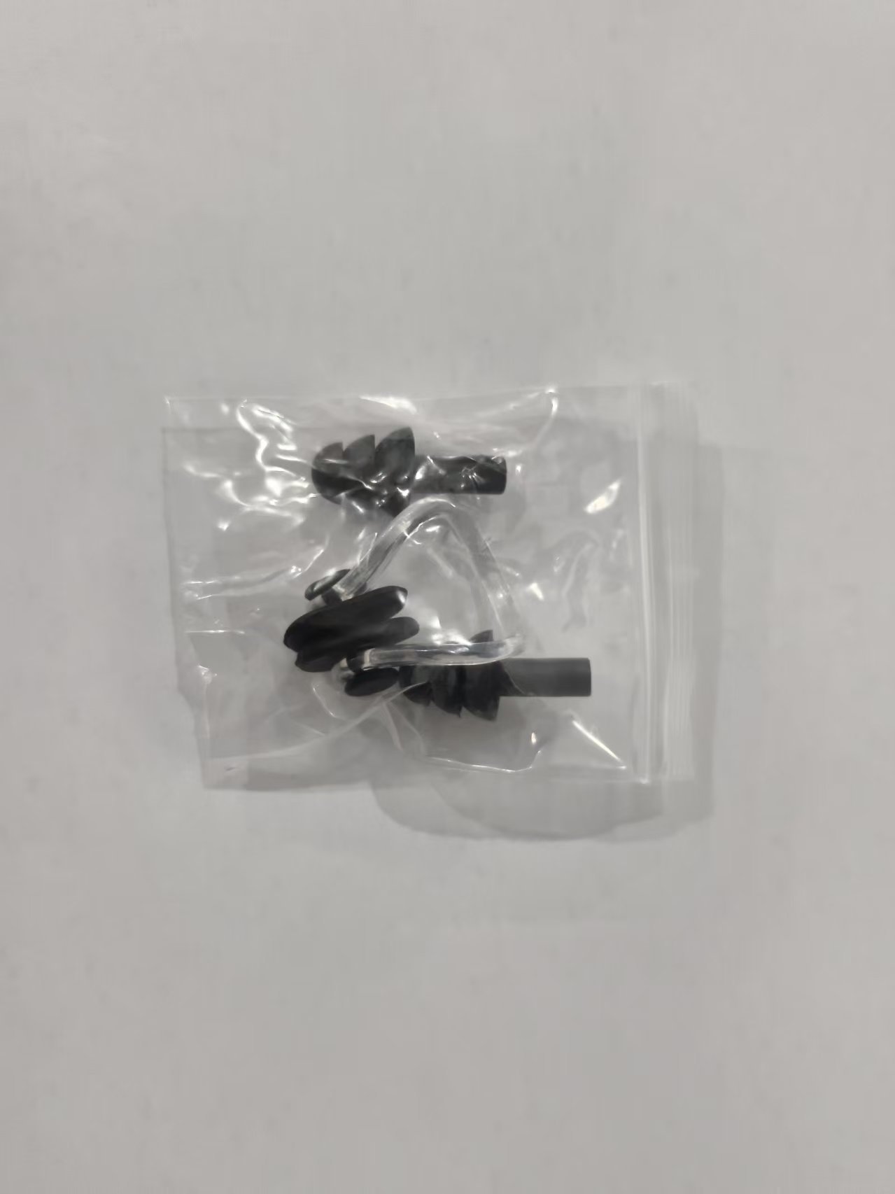Bouchons d'oreilles pince-nez noirs