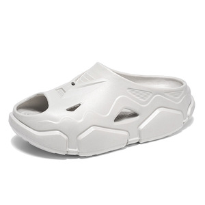 Casual <b>Indoor</b> Outdoor Slippers Lightweight EVA Injection Molded Fashion Summer <b>Slide</b> Sandals for Men Women - Product Image 6
