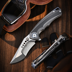 Navaja Plegable PioneerEDC de Titanio - Hoja de Acero <span class=keywords><strong>ELMAX</strong></span>, Mango con Incrustaciones de Zirconio, Navaja de Bolsillo EDC Portátil para Camping y Actividades al Aire Libre - Product Image 3