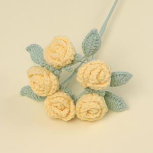 Bouquet di Rose <span class=keywords><strong>a</strong></span> Cinque Teste Lavorate <span class=keywords><strong>a</strong></span> Mano all'Ingrosso, Regali di San Valentino e Decorazioni per la <span class=keywords><strong>Casa</strong></span>, <span class=keywords><strong>Fiori</strong></span> Artificiali <span class=keywords><strong>a</strong></span> Prezzi Bassi - Product Image 6