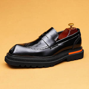 Chaussures habillées Oxford noires en cuir verni pour hommes, bout carré, à lacets, doublure en cuir véritable, semelle extérieure en caoutchouc, semelle intermédiaire en bois, pour le travail - Product Image 6