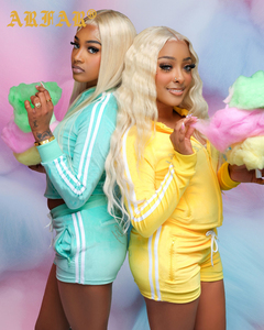 Ensemble deux pièces <span class=keywords><strong>en</strong></span> velours pour <span class=keywords><strong>femme</strong></span>, veste et short à rayures contrastées, survêtement de jogging, survêtement <span class=keywords><strong>en</strong></span> velours personnalisé avec strass - Product Image 1