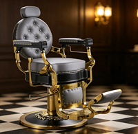 Fauteuil de Barbier Rétro Exquis avec Accents Dorés, Décor Riveté, Capitonnage Gris, Pivotant Hydraulique et Inclinable pour Salon de Coiffure