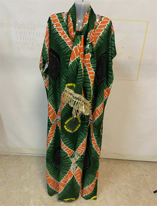 All'ingrosso Dubai caftano per le <span class=keywords><strong>donne</strong></span> musulmano Hijab abito con stampa africana formato libero poliestere abbigliamento islamico - Product Image 2