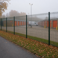 OEM Fabrieksdirect Roestbestendig Solide Duurzaam Eenvoudig te Monteren Gecoate Gelaste Gaas 3D Hekwerk voor de Tuin
