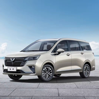 Wuling Jiachen Modèle 5 portes 7 places 2.0L Hybride essence-électrique Véhicule à énergie nouvelle Conduite à droite Véhicule électrique