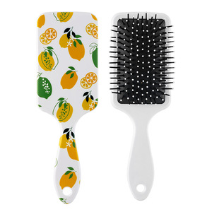 Pettine alla Moda con Stampa Frutta per Ragazze - Pettine con Cuscino d'Aria Volumizzante per Cuoio Capelluto, Lenitivo e Rilassante - Product Image 2