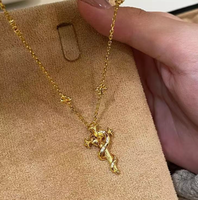 Collier pendentif croix gothique, collier ras du cou à franges multicouches pour femmes, style grunge audacieux