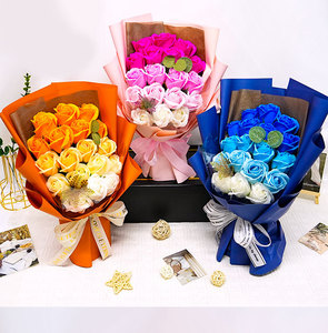 Coffret <span class=keywords><strong>cadeau</strong></span> créatif de luxe <span class=keywords><strong>pour</strong></span> la Saint-Valentin 18 fleurs de savon artificielles Coffret <span class=keywords><strong>cadeau</strong></span> d'<span class=keywords><strong>anniversaire</strong></span> <span class=keywords><strong>pour</strong></span> la fête des mères Fleurs de rose - Product Image 1