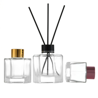Parfum personnalisé verre de luxe pour diffuseur de roseaux bouteille vide de parfum de voiture en gros arôme de luxe bouchon cylindre 30ml 50ml 100ml pour