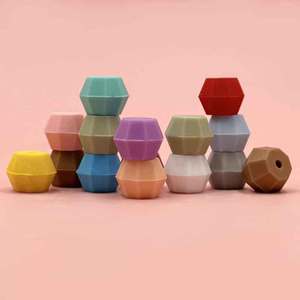 Perles hexagonales en Silicone pour la fabrication de bijoux, perles multicolores en vrac, accessoires artisanaux pour bricolage - Product Image 1