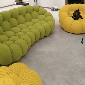 Set di Divani Bubble Minimalista di Design <span class=keywords><strong>Italiano</strong></span> in Velluto Crema <span class=keywords><strong>e</strong></span> Pelle con Gambe Artistiche in Legno Curvato per la Zona Giorno - Product Image 5