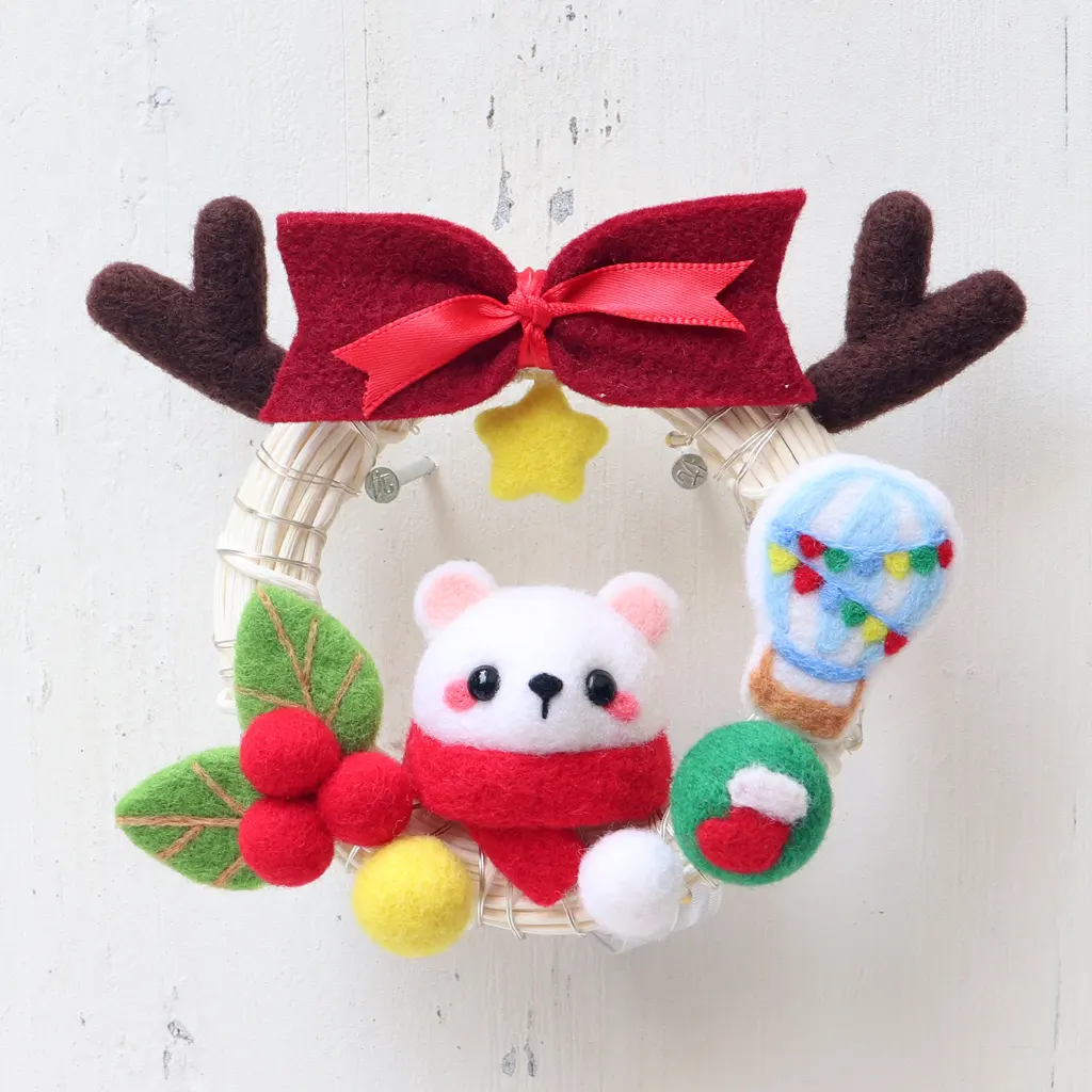 NO.21 DIY Cute Toy Christmas Felt Poke Material Wool Felting Toy Craft Kits For Kids Wool Felting Kit