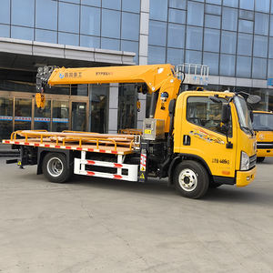 Camion léger 4x2 à prix d'usine avec grue à flèche articulée et grue montée sur camion avec accessoire tarière pour l'installation de poteaux électriques - Product Image 3