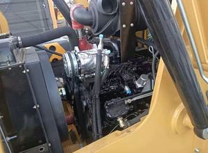 Chargeuse sur pneus d'occasion CAT 416, chargeuse-pelleteuse Caterpillar 416, chargeuse d'occasion, godet de terrassement, excavatrice de construction, certifiée CE - Product Image 6
