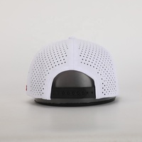 Chapeau OEM avec broderie personnalisée et écusson à bord plat, casquette 7 panneaux en polyester découpée au laser, vente en gros de Gorras du sport de haute qualité
