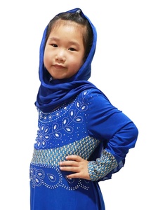 Yiwu Muqian società commerciale di nuova concezione arabo ragazza abito Patchwork con diamanti stampato abito da preghiera islamico - Product Image 4