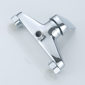 ก๊อกน้ำฝักบัวติดผนังแบบซ่อน Copper Sailo ขนาด 15 ซม. พร้อมวาล์วเซรามิก หัวฉีดแบบสเปรย์ ฟองอากาศ น้ำร้อนน้ำเย็น - Product Image 4