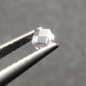 Prisma ottico a diamante cube cvd con basso contenuto di azoto 1-10ppm 6 lati lucidati 2*2*2 - Product Image 3