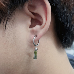 Nouveauté 2026 : Boucles d'oreilles pendantes unisexe en acier inoxydable, design de niche populaire à motif bambou, style vintage, bijoux de mode, vente en gros - Product Image 1