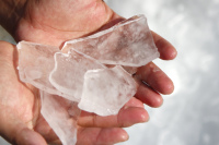 Machine à glace en plaques de grande capacité 20 tonnes, refroidie par air, fiable, compacte et mobile pour le refroidissement chimique, les bases de pêche et le refroidissement des ponts