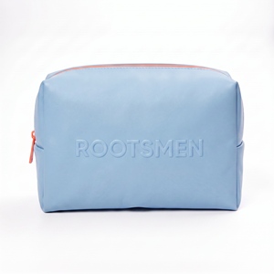 Sac cosmétique en cuir PU certifié BSCI, bleu, avec fermeture éclair, pour usage quotidien, rangement de maquillage et organisation de voyage - Product Image 3