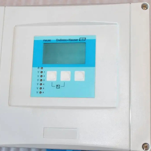 Niveaumètre à ultrasons FMU90-R11CA163AA1L - Product Image 1