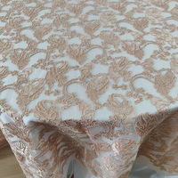 Nappe de luxe en damassé doré brodée de sequins |   Nappe ronde à motifs floraux de grandes feuilles pour fête de mariage