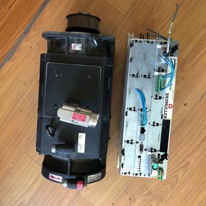 Moteur d'entraînement Baumuller M4424-AT1-01200-03 & DAF100K54A17-5 - Product Image 2