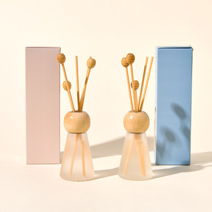 Hot-Bán 50Ml Reed Khuếch Tán Thiết Lập Lâu Dài Thân Thiện Với Môi Cồn Miễn Phí Thủy Tinh Nhà/Văn Phòng/Xe/Khách Sạn Trang Trí Nội Thất Tinh Dầu Không Khí - Product Image 3