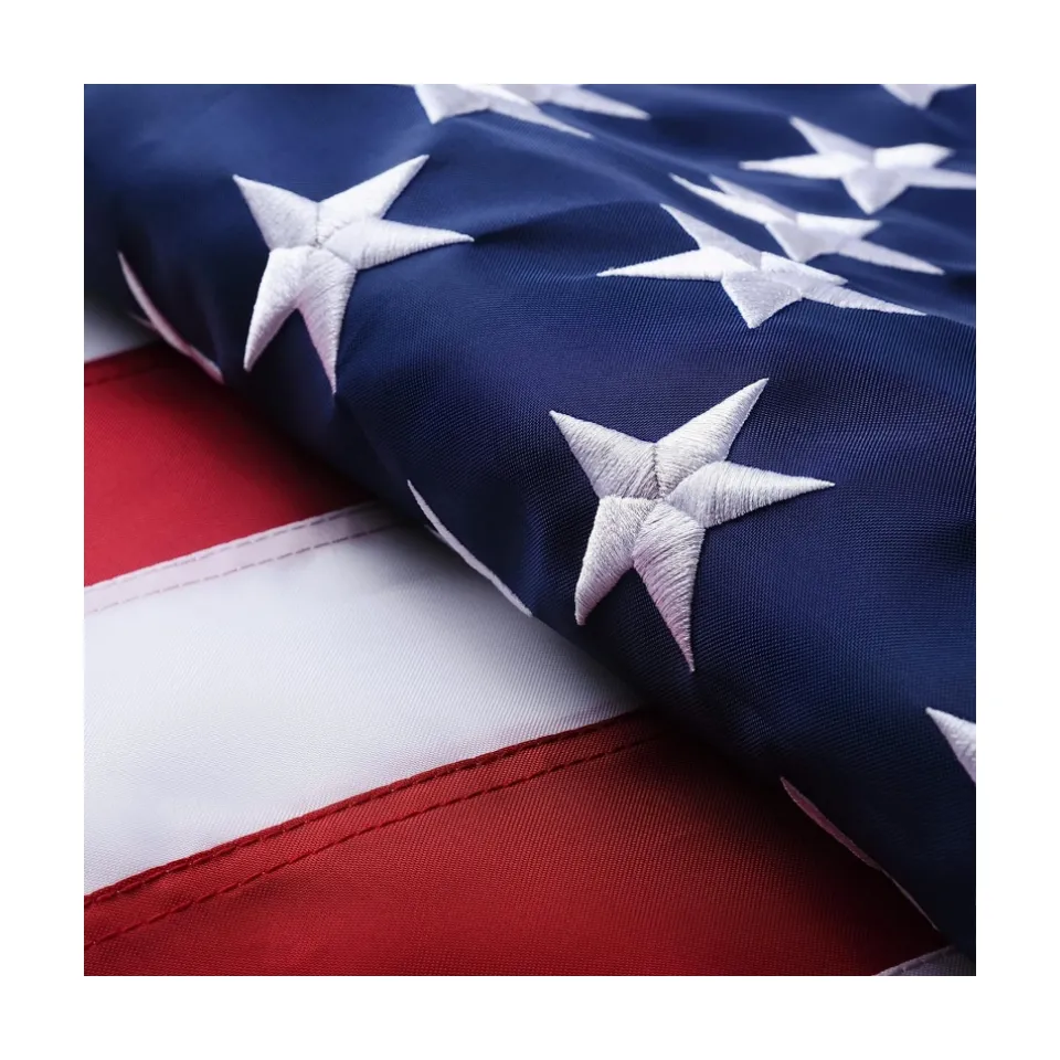 Personnalisé 3x5ft Durable Nylon Polyester Matériel Étoiles Brodées Cousues Bande Américain USA Pays Drapeau National