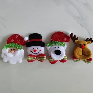 Cabeza de Ciervo de Fieltro con Relleno de Algodón, Hecha a Mano, para Decoración de Árbol de Navidad, Accesorio de Terciopelo - Product Image 1