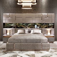 Lit double de luxe léger avec cadre en bois de chêne et cuir véritable, rangement intégré, tailles personnalisables, lit de mariage haut de gamme, grand écran capitonné