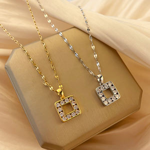 14 קראט מצופה זהב פרח זירקון פרח זירקון לב נירוסטה חיקוי פנינה אלגנטי טרנדי אלגנטי שרשרת תכשיטים אופנה לנשים - Product Image 2