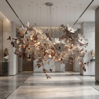Lustre en tissu floral artistique fait main, éclairage LED doux personnalisé en option, finition chromée pour villas, hôtels, mariages