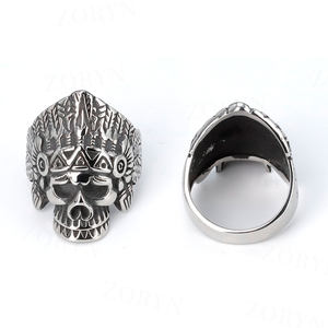 Anillo de Calavera de Jefe Indio Gótico de Acero Inoxidable para Hombre, Tono Plata Antiguo, con Pluma y Tocado, Joyería Rebelde para Motociclistas, Punk, HipHop - Product Image 2