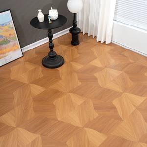 Plancher en bois composite renforcé <span class=keywords><strong>à</strong></span> motif de feuille de lotus, crème, chevrons, résistant <span class=keywords><strong>à</strong></span> l'eau, résistant <span class=keywords><strong>à</strong></span> l'usure, stratifié diamant pour la maison - Product Image 4