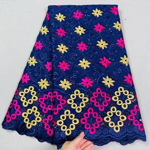 Precio al por mayor, vestido de Color verde, tela de encaje de algodón y bordado de costura con piedras, gasa suiza de algodón para vestido de mujer - Product Image 3