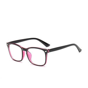 Gafas de Computadora con Bloqueo de Luz Azul, Montura Cuadrada, Personalizables con Logotipo, para Hombre y Mujer - Product Image 4