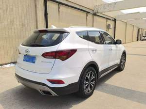 יונדאי סנטה פה SUV שנת 2017, 2.0T אוטומטית, הנעה קדמית, 7 מושבים, רכב משומש, לייצוא לאפריקה והמזרח התיכון - Product Image 6