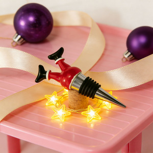 Bouchon de <span class=keywords><strong>vin</strong></span> réutilisable en métal <span class=keywords><strong>rouge</strong></span> Santa's Ass, étanche et sous vide, pour garder <span class=keywords><strong>le</strong></span> <span class=keywords><strong>vin</strong></span> frais - Product Image 1