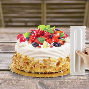 ที่ปาด<span class=keywords><strong>เค้ก</strong></span>อะคริลิคแบบสั่งทำขนาด 12 นิ้ว สำหรับปาดครีมเนย ปาดไอซิ่ง ลายเส้น ลายริ้ว ลายหยัก - Product Image 3