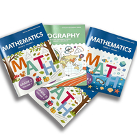 Manuels scolaires A4 personnalisés pour l'école primaire, couvrant divers pays, avec des cours d'anglais, de sciences sociales et de sciences naturelles