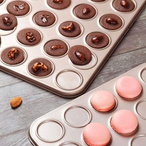 Plaque de cuisson ronde antiadhésive en acier inoxydable pour muffins, biscuits et gâteaux, pour utilisation au four domestique - Product Image 2