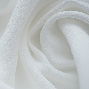 Alta qualità bianco <span class=keywords><strong>100</strong></span> <span class=keywords><strong>Rayon</strong></span> viscosa tessuto Crepe per tessuti di abbigliamento - Product Image 1