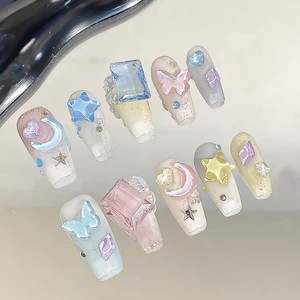 <span class=keywords><strong>Uñas</strong></span> postizas largas tipo ataúd con arte celestial de ensueño, dijes 3D de luna, estrellas y mariposas, estilo fantasía de alta gama, venta al por mayor - Product Image 2