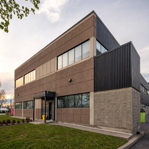 Bâtiment <span class=keywords><strong>commercial</strong></span> à structure en acier compacte, solution clé en main, installation rapide, faible coût, ossature préfabriquée - Product Image 3