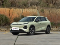 En stock Nouveau Changan Qiyuan Q05 2026 506Max+, SUV électrique 5 places avec toit ouvrant panoramique, autonomie 506 km