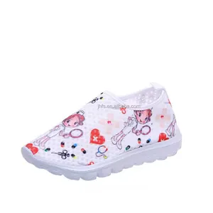 J & H Thời Trang Casual Zapatillas De Mujer Thoáng Khí Lỗ Trượt Trên Giày Sneakers Bác Sĩ Tẩy Tế Bào Chết Ladies Giày Dép Giày Cao Su